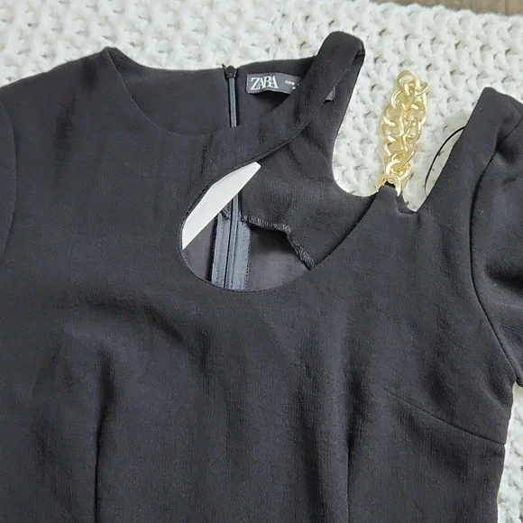 Zara Jacquard, one cold shoulder midi women dress size Medium - Picture 11 of 11